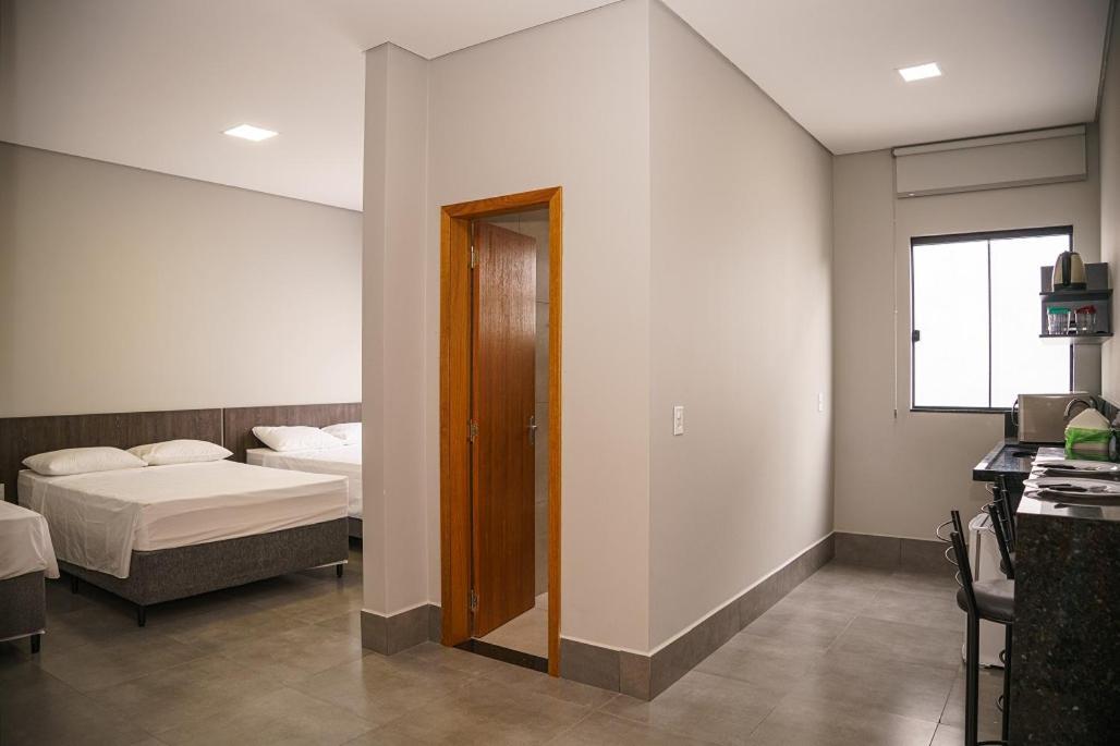 Апартаменти Apartamento Com Cozinha Privativa Фос-ду-Іґуасу Екстер'єр фото